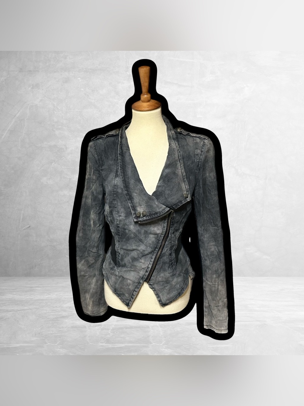 🌈 Vintage Fade Out Black Asymmetric Jacket